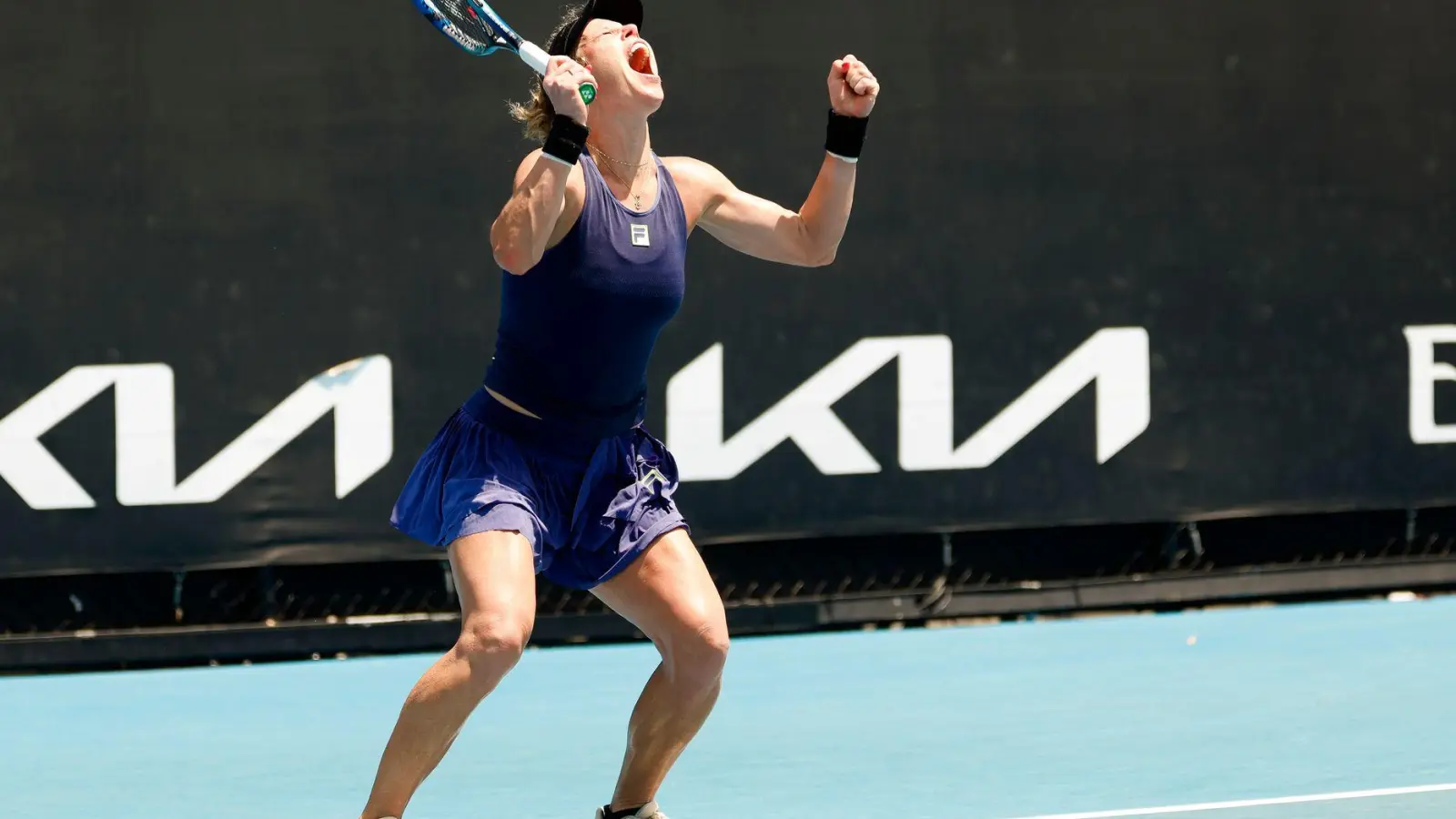 Jubelte über ihren hart erkämpften Erstrundensieg: Laura Siegemund (Foto: Frank Molter/dpa)