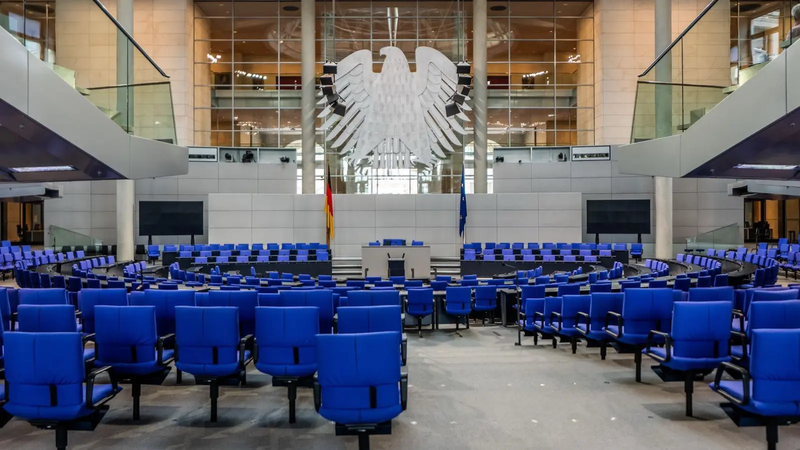 Die Sitzverteilung im Bundestag bleibt nach dem endgültigen Ergebnis gleich. (Foto: Michael Kappeler/dpa)