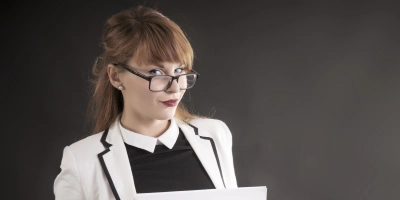 Wer zum Vorstellungsgespräch eingeladen wird, hat die erste Hürde bereits gemeistert. Jetzt gilt es, sich optimal vorzubereiten, den positiven Eindruck im Gespräch zu bestätigen und sich den Job zu schnappen. (Foto: Pixabay)