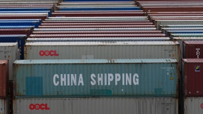 Trotz Handelsstreit mit den USA zeigen sich Chinas Exporte robust. Die Volksrepublik verkauft mehr in andere Staaten. (Archivbild)  (Foto: Marcus Brandt/dpa)