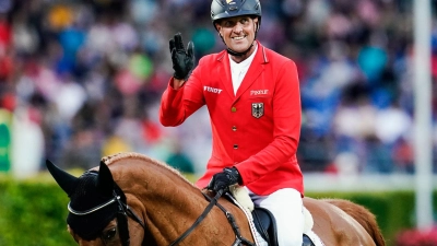 Springreiter André Thieme ist für die WM klar „Kandidat Nummer eins“. (Foto: Uwe Anspach/dpa)