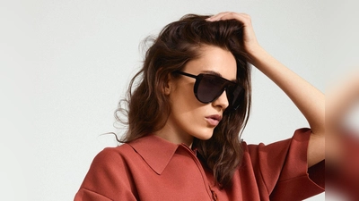 Shield-Brillen mit großflächigen, durchgehenden Gläsern setzen in diesem Sommer ein klares modisches Statement, wie die Pilgrim AMARI Sonnenbrille ab ca. 50 Euro. (Foto: Pilgrim/dpa-tmn)