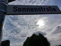 Sonnenstraße - gesehen in Neuendettelsau (Foto: Georg Link)
