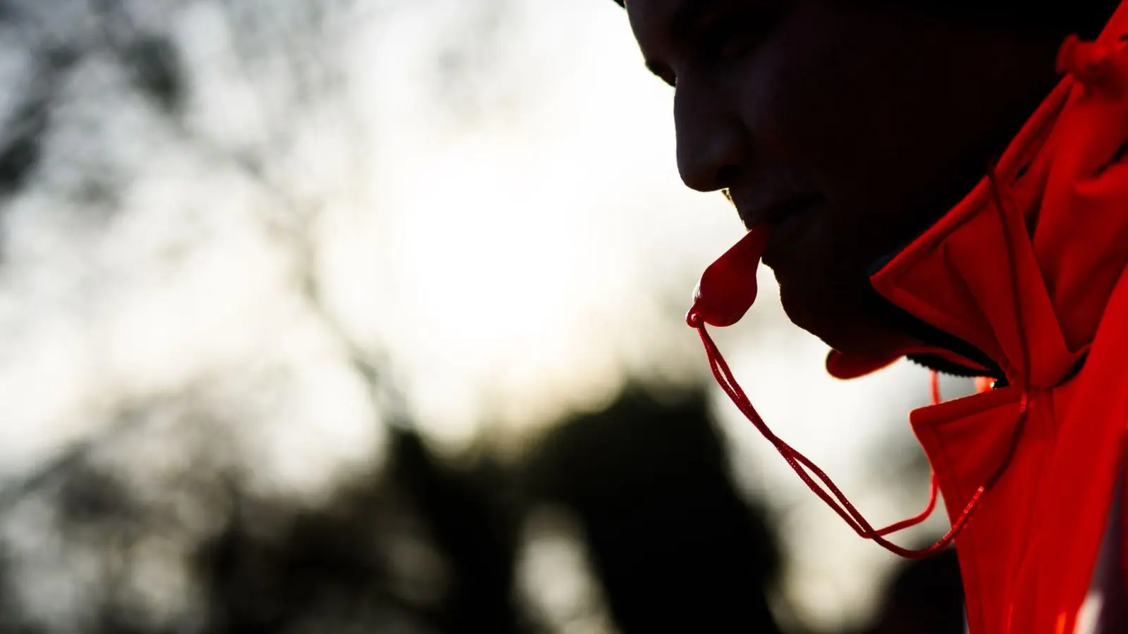  Beschäftigte, die ihre Arbeitskraft anbieten, aber aufgrund eines Streiks nicht arbeiten können, behalten ihren Lohnanspruch gegenüber dem Arbeitgeber.  (Foto: Julian Stratenschulte/dpa/dpa-tmn)