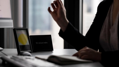 Geschichten aus dem Büro sollten im Büro bleiben. (Foto: Hannes P Albert/dpa/dpa-tmn)