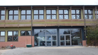 Die Diespecker Schule soll voraussichtlich nicht saniert werden. Ein Neubau wird immer wahrscheinlicher. (Foto: Christa Frühwald)