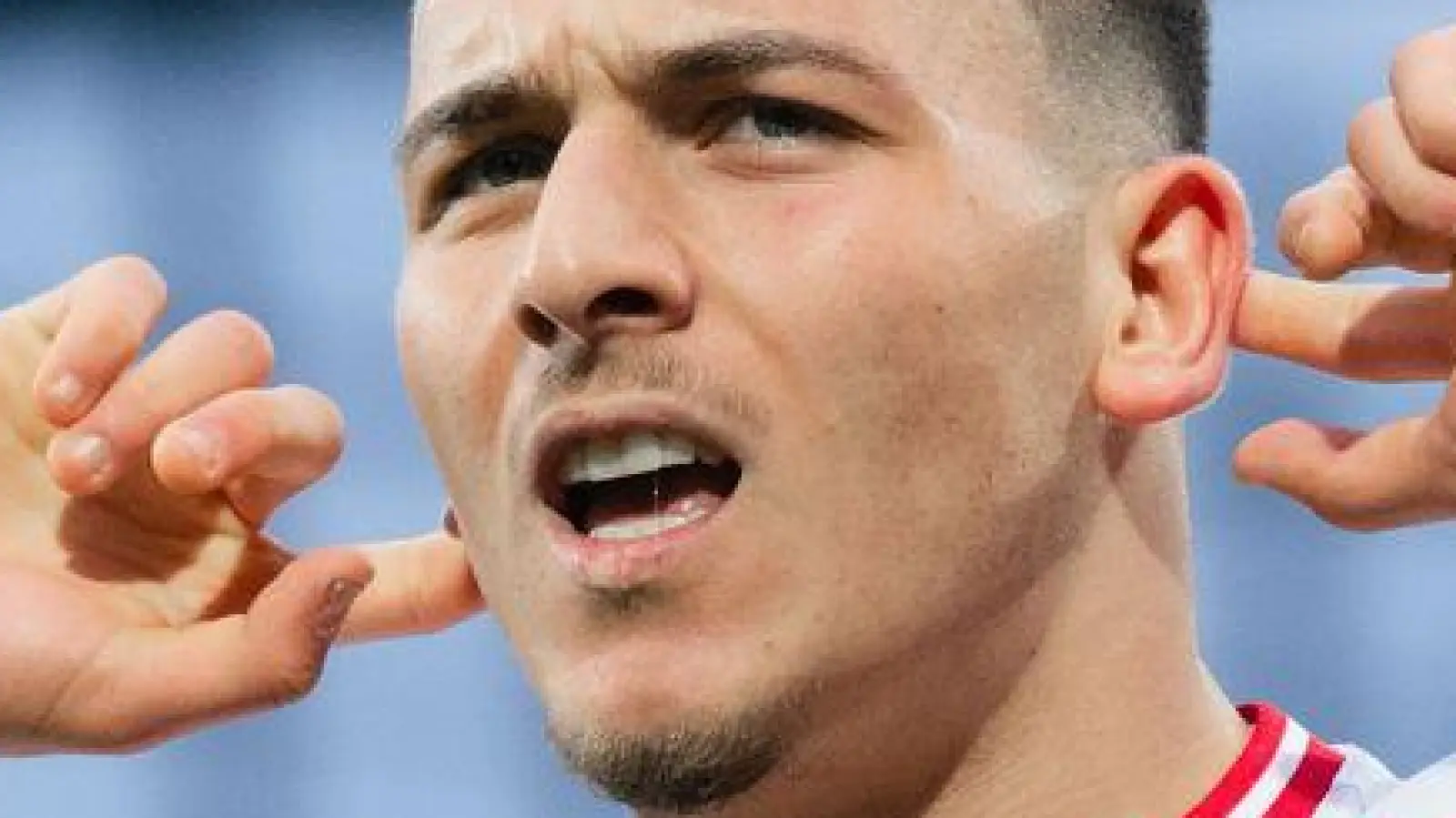 Ein Einsatz von Kölns Said El Mala in Augsburg ist noch fraglich. (Archivbild)  (Foto: Marius Becker/dpa)