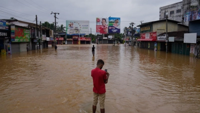 Ein Zyklon hat Sri Lanka schwer verwüstet. (Foto: Eranga Jayawardena/AP/dpa)