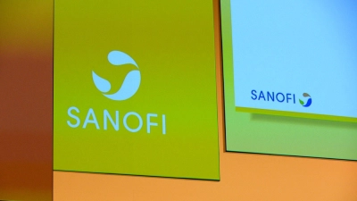 Das Logo des französischen Arzneimittelherstellers Sanofi. (Foto: Eric Piermont/AFP/dpa)
