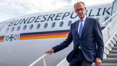 Bundeskanzler Friedrich Merz hat in seinem Stab und in seinem Kabinett mehr Männer als Frauen. (Archivbild) (Foto: Michael Kappeler/dpa)