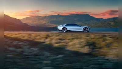Weites Land - und langes Auto: Der rund 5,50 Meter lange Cadillac Celestiq lässt Erinnerungen an legendäre US-Straßenkreuzer aufkeimen. (Foto: Cadillac/dpa-tmn)
