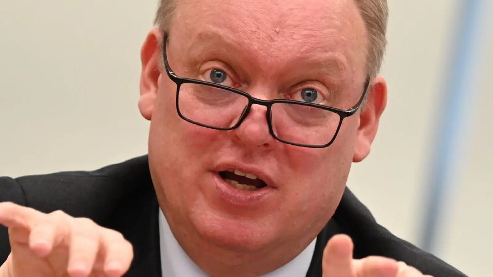 Kammerpräsident Eskelund sieht Gefahr durch China für europäische Firmen mancher Branchen.  (Foto: Johannes Neudecker/dpa)