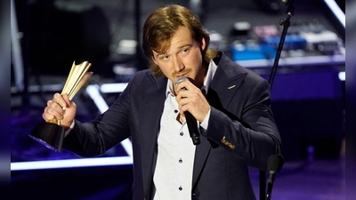 Morgan Wallen holt den CMA-Spitzenpreis, fehlt aber bei der Show. (Archivbild)  (Foto: Mark Humphrey/AP/dpa)