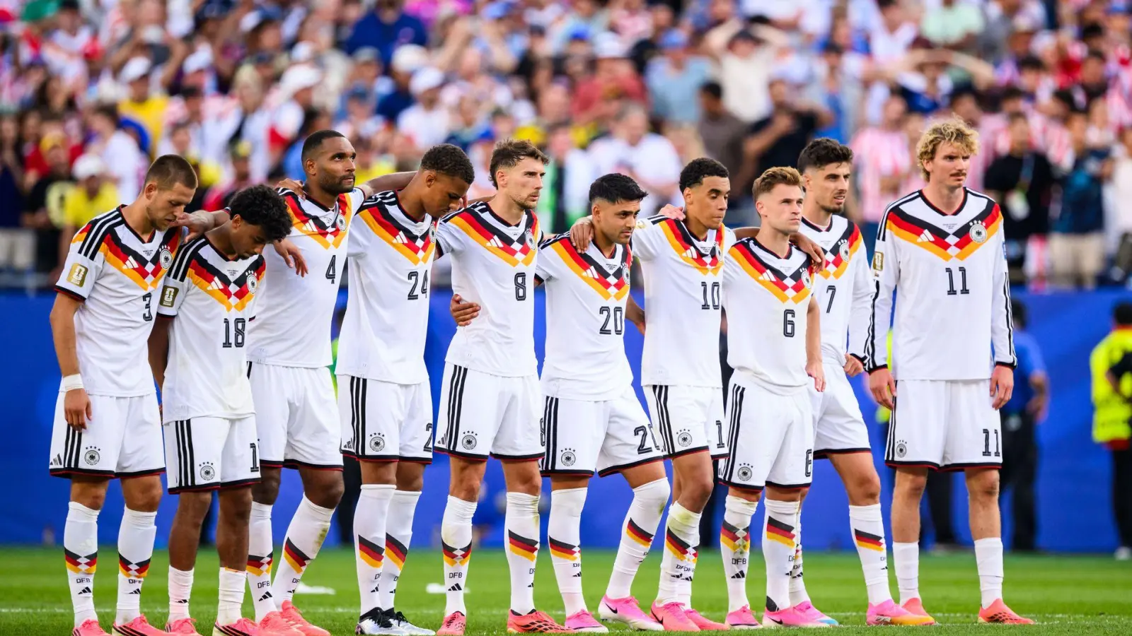 Die Fußball-Nationalmannschaft spielt erst in drei Monaten wieder.  (Foto: Tom Weller/dpa)