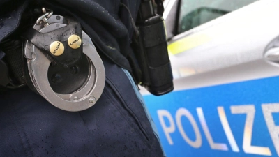 Die Polizei ermittelt den Tatverdächtigen. (Symbolbild) (Foto: Karl-Josef Hildenbrand/dpa)