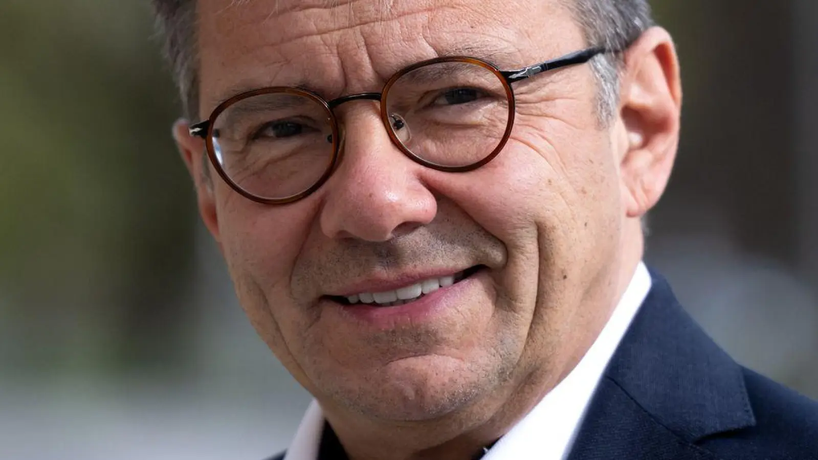 Landkreistagspräsident Karmasin sorgt sich um die Finanzlage der Kommunen. (Archivbild) (Foto: Sven Hoppe/dpa)