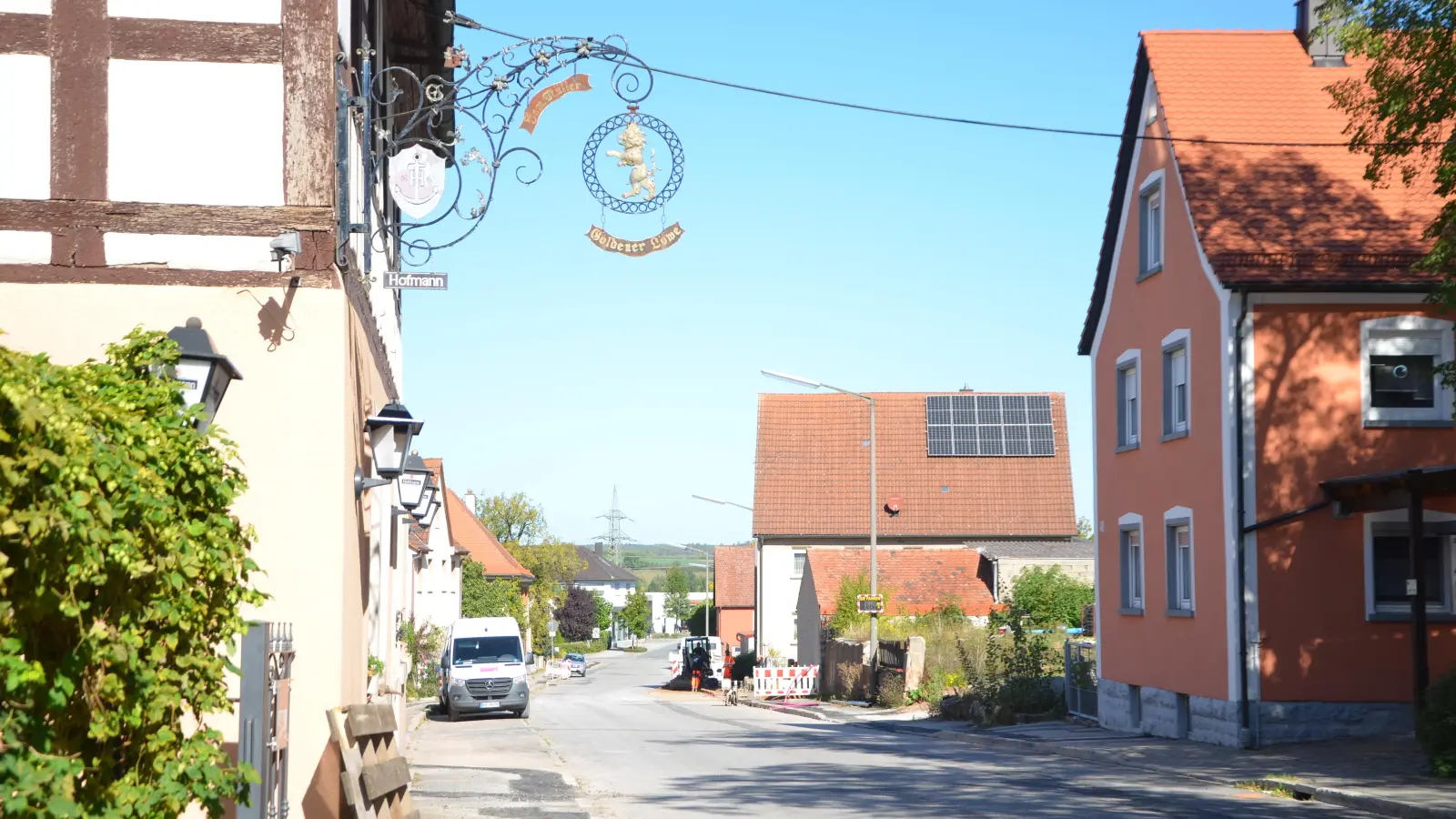 Die Sanierung der Dauerbaustelle in der Bamberger Straße beginnt im Frühjahr 2027. Abgeschlossen sollen die Arbeiten in der Kalenderwoche 38 im Jahr 2028 sein.  (Foto: Christa Frühwald)