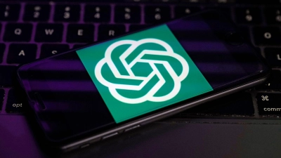 Das Landgericht München bremst OpenAI bei der Nutzung von Liedtexten. (Archivbild) (Foto: Richard Drew/AP/dpa)