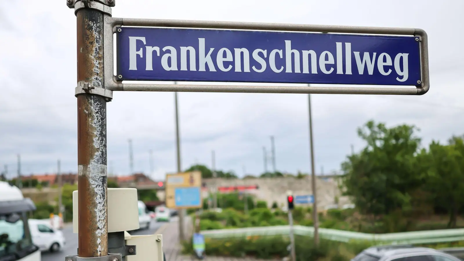 Der Ausbau des Frankenschnellwegs sorgt in Nürnberg seit vielen Jahren für Streit. (Archivbild) (Foto: Daniel Löb/dpa)
