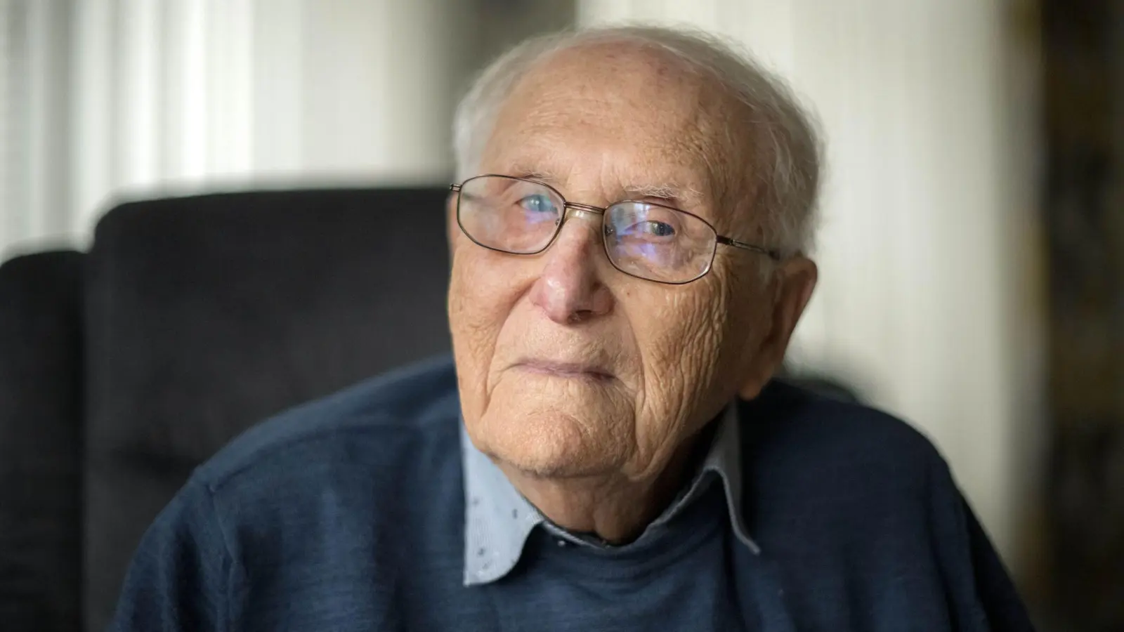 Albrecht Weinberg ist über die Abstimmung von CDU und FDP mit den Stimmen der AfD enttäuscht.  (Foto: Sina Schuldt/dpa)