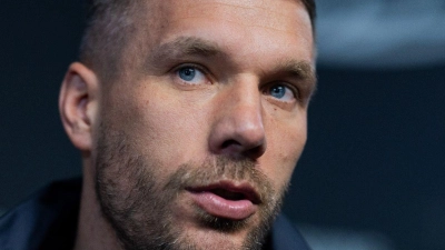 Lukas Podolski spielt aktuell in Polen bei Górnik Zabrze. (Foto: Rolf Vennenbernd/dpa)