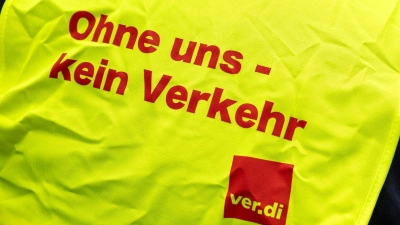 Die Gewerkschaft Verdi hat bundesweit zu Warnstreiks im ÖPNV aufgerufen. (Archivbild) (Foto: Peter Kneffel/dpa)