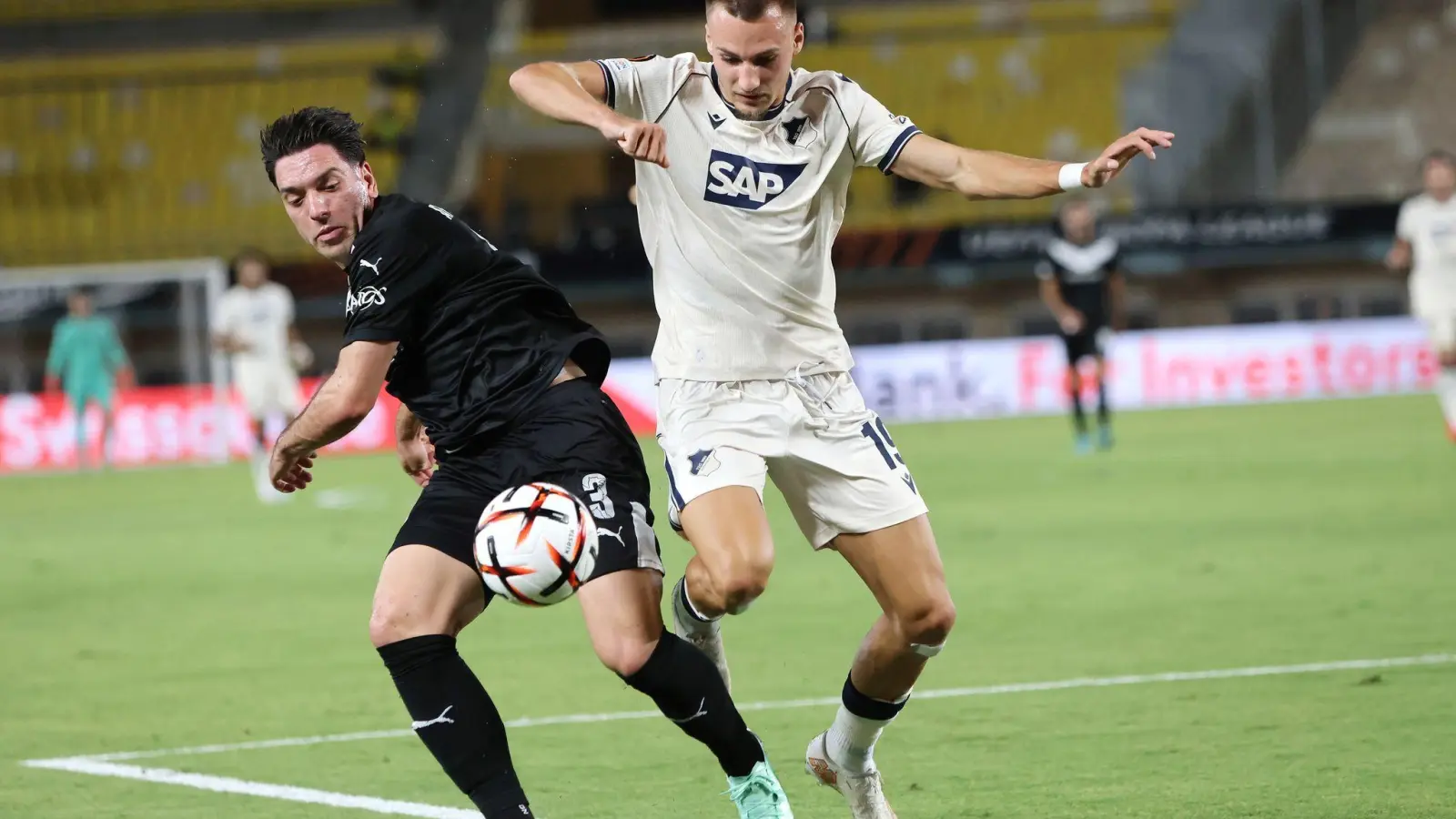 Lemperle tat sich gegen Kreta schwer. (Foto: InTime Sports/InTime Sports/AP/dpa)