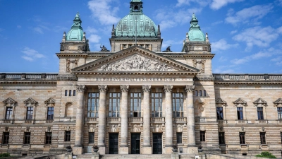 Das Bundesverwaltungsgericht Leipzig prüft das Verbot des rechtsextremen Magazins „Compact“ (Symbolfoto)  (Foto: Jan Woitas/dpa)