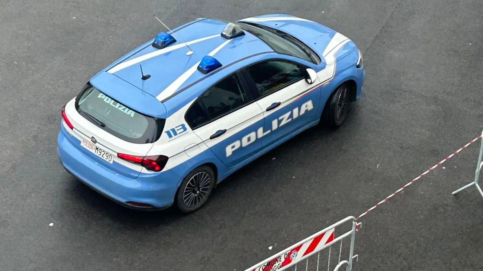Im norditalienischen Modena fuhr ein Auto in eine Menschenmenge.  (Foto: Christoph Sator/dpa)