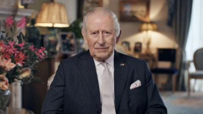 Der britische König Charles III. hat sich in einer Videobotschaft zum Fortschritt seiner Krebsbehandlung geäußert. (Foto: Tommy Forbes/Bango Studios/PA Media/dpa)