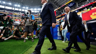 Didier Deschamps ist mit 26 Partien vor Helmut Schön WM-Rekordtrainer.  (Foto: Ashley Landis/AP/dpa)