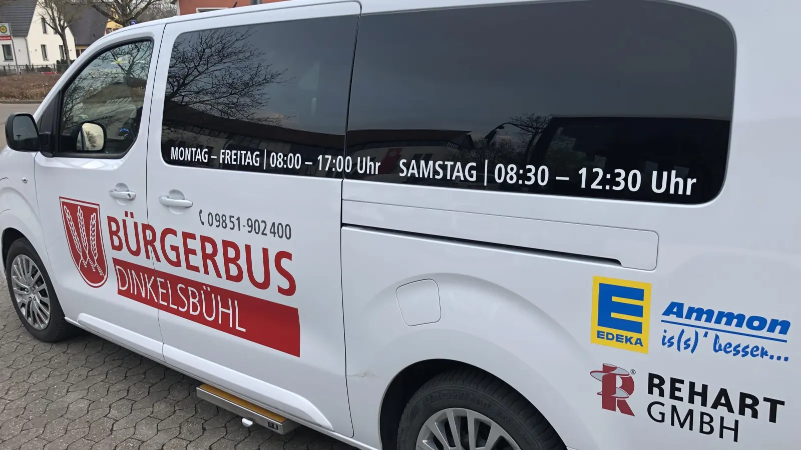 Bürgerbusse wie hier in Dinkelsbühl sind eine der Innovationen, die Mobilität im Landkreis Ansbach ermöglichen.  (Archivbild: Martina Haas)