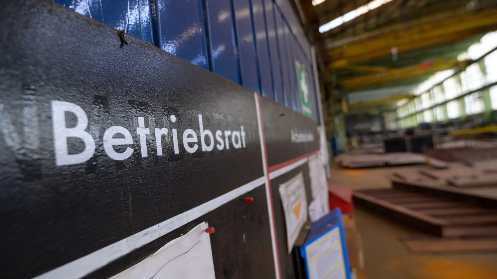 Vom 1. März bis 31. Mai werden in rund 28.000 Betrieben in Deutschland die Arbeitnehmervertretungen neu gewählt. (Foto: Jonas Walzberg/dpa)