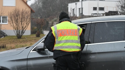 In den Straßen um den Tatort in Heilsbronn befragte die Polizei nach dem versuchten Mord viele Autofahrer. Der mutmaßliche Auftraggeber wurde jetzt in Frankreich geschnappt.  (Foto: Manfred Blendinger)