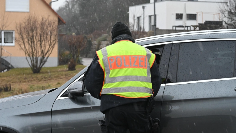 In den Straßen um den Tatort in Heilsbronn befragte die Polizei nach dem versuchten Mord viele Autofahrer. Der mutmaßliche Auftraggeber wurde jetzt in Frankreich geschnappt.  (Foto: Manfred Blendinger)