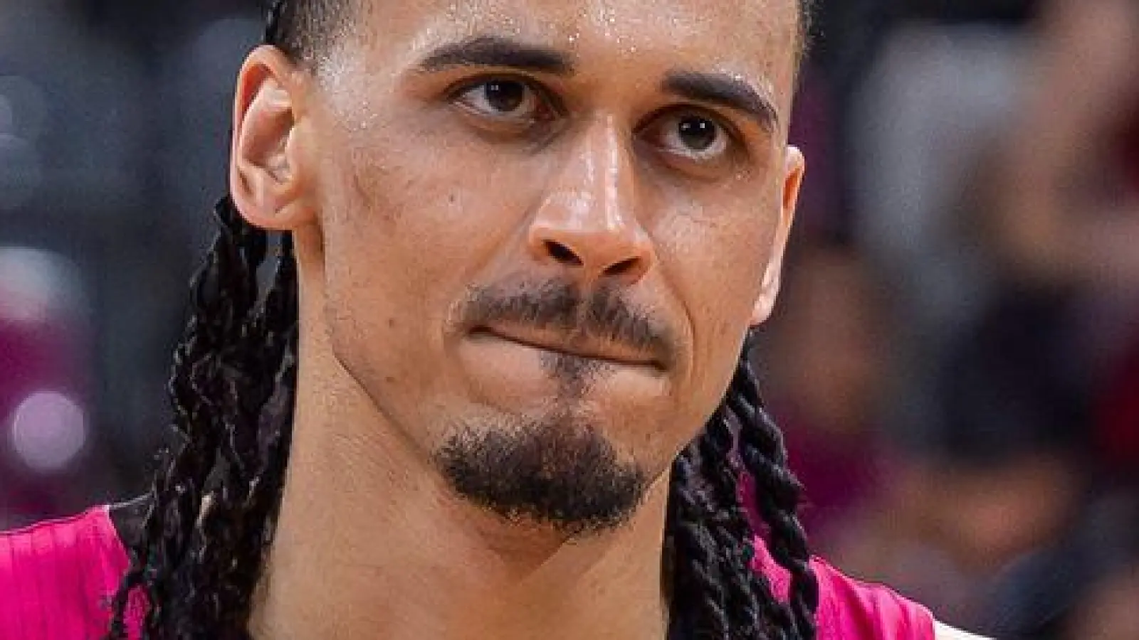 Jonathan Bähre bekommt in Bamberg einen neuen Mitspieler. (Foto: David Inderlied/dpa)