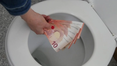 Auf Bürgerinnen und Bürger in Leutershausen kommen im nächsten Jahr geänderte Abwassergebühren zu. Konkreter wird es aber derzeit noch nicht. (Symbolbild: Ulli Ganter)