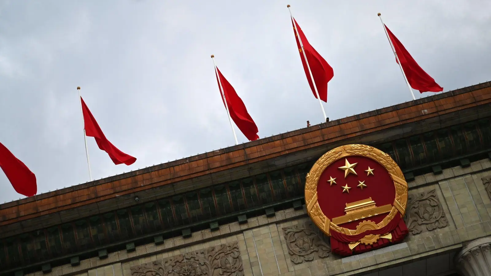 Ein Gericht in Südchina verurteilte die 27 Menschen zu Haftstrafen mit verschiedenen Längen. (Symbolbild)   (Foto: Johannes Neudecker/dpa)