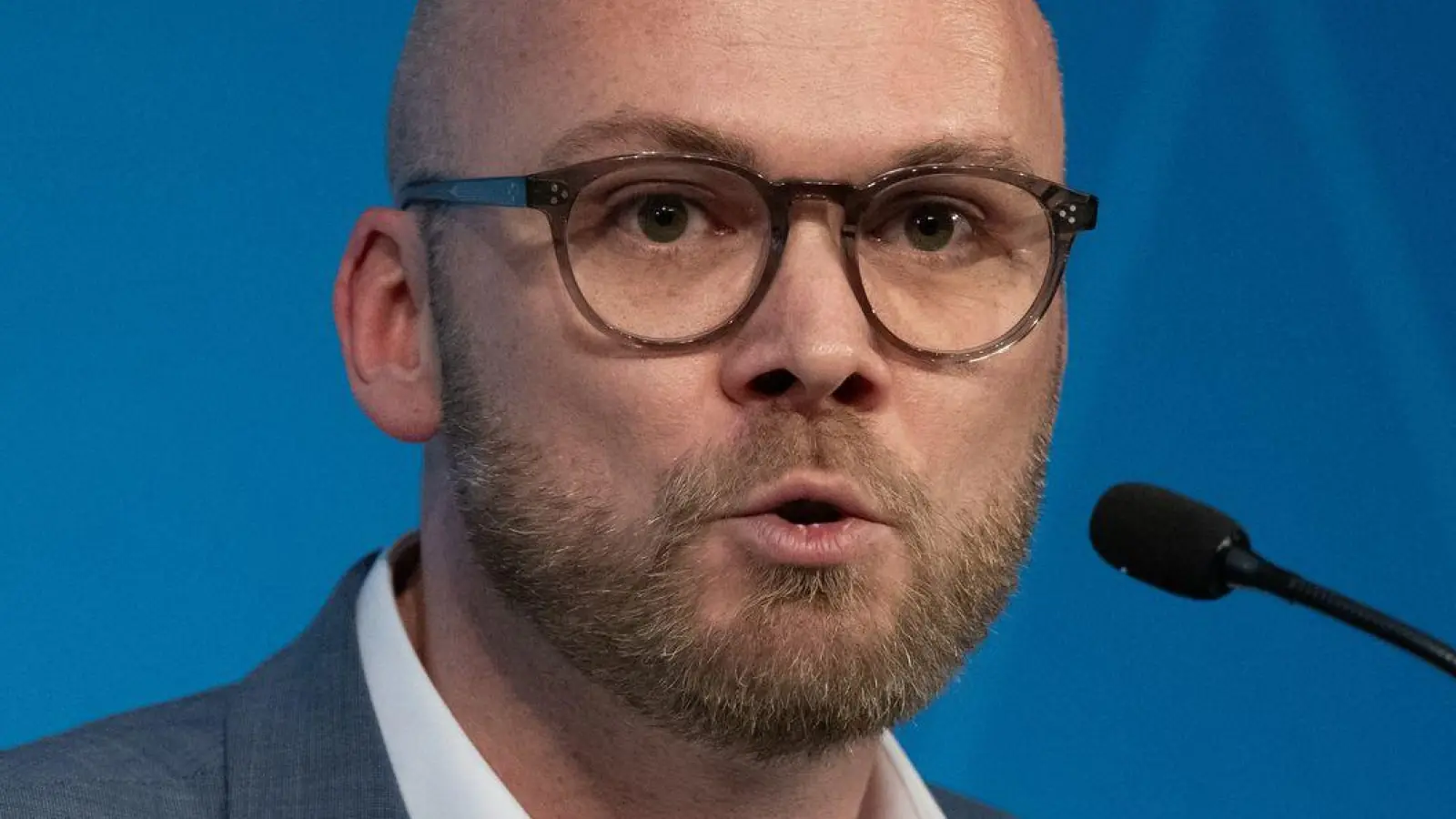 Fabian Mehring von den Freien Wählern will seine Partei links von der CSU positionieren, um neue Wählerschichten zu erreichen. (Archivfoto) (Foto: Sven Hoppe/dpa)