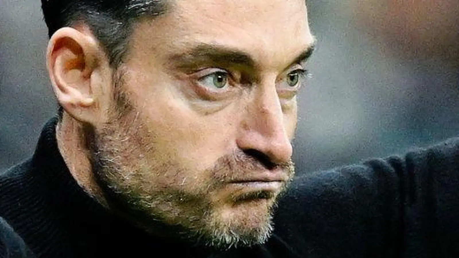 Eintracht Frankfurts Trainer Albert Riera hat heftige Kritik an den Medien geübt. (Archivbild) (Foto: Uwe Anspach/dpa)