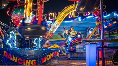Fahrgeschäfte begeisterten 2024 beim Frühlingsfest in Bad Windsheim. (Foto: Mirko Fryska)