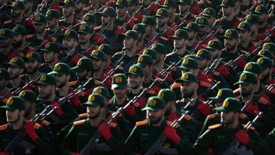 Irans Elitestreitmacht kündigt Rache für den Tod des obersten Führer des Landes an. (Archivbild) (Foto: Vahid Salemi/AP/dpa)