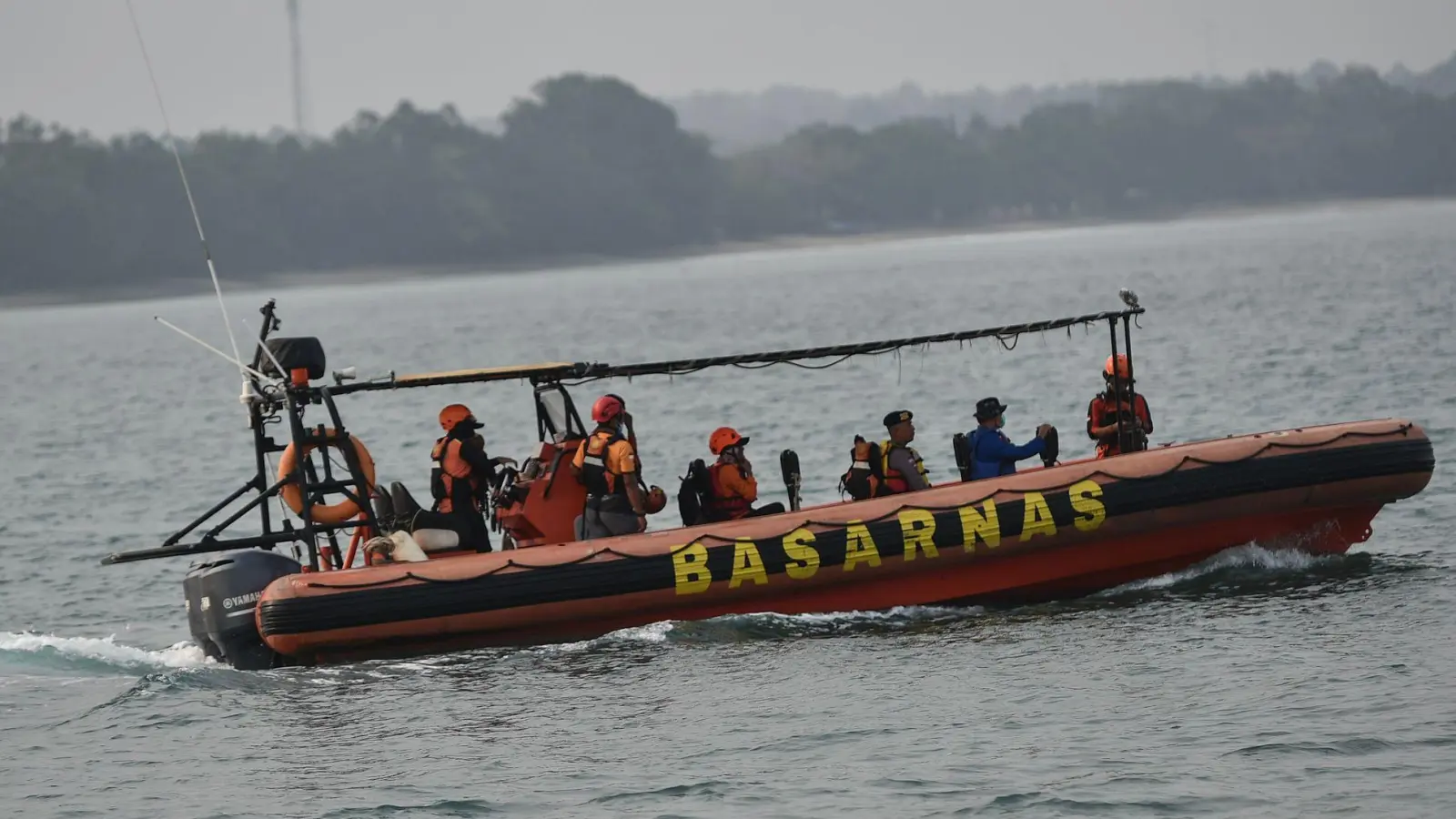 Indonesische Behörden haben einen Such- und Rettungseinsatz gestartet. (Symbolbild)  (Foto: Veri Sanovri/XinHua/dpa)