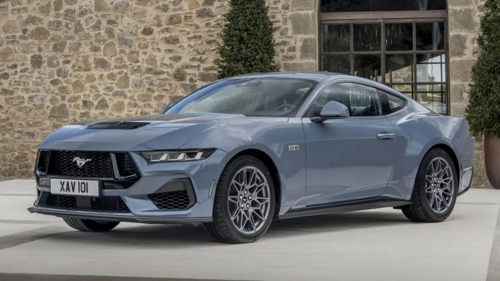 Der Klassiker kehrt zurück: Ford bringt den Mustang zur Feier seines 60. Geburtstags zurück nach Deutschland - mit einem komplett digitalisierten Cockpit und einem kraftvollen V8-Antrieb. (Foto: Ford/Ford/dpa)