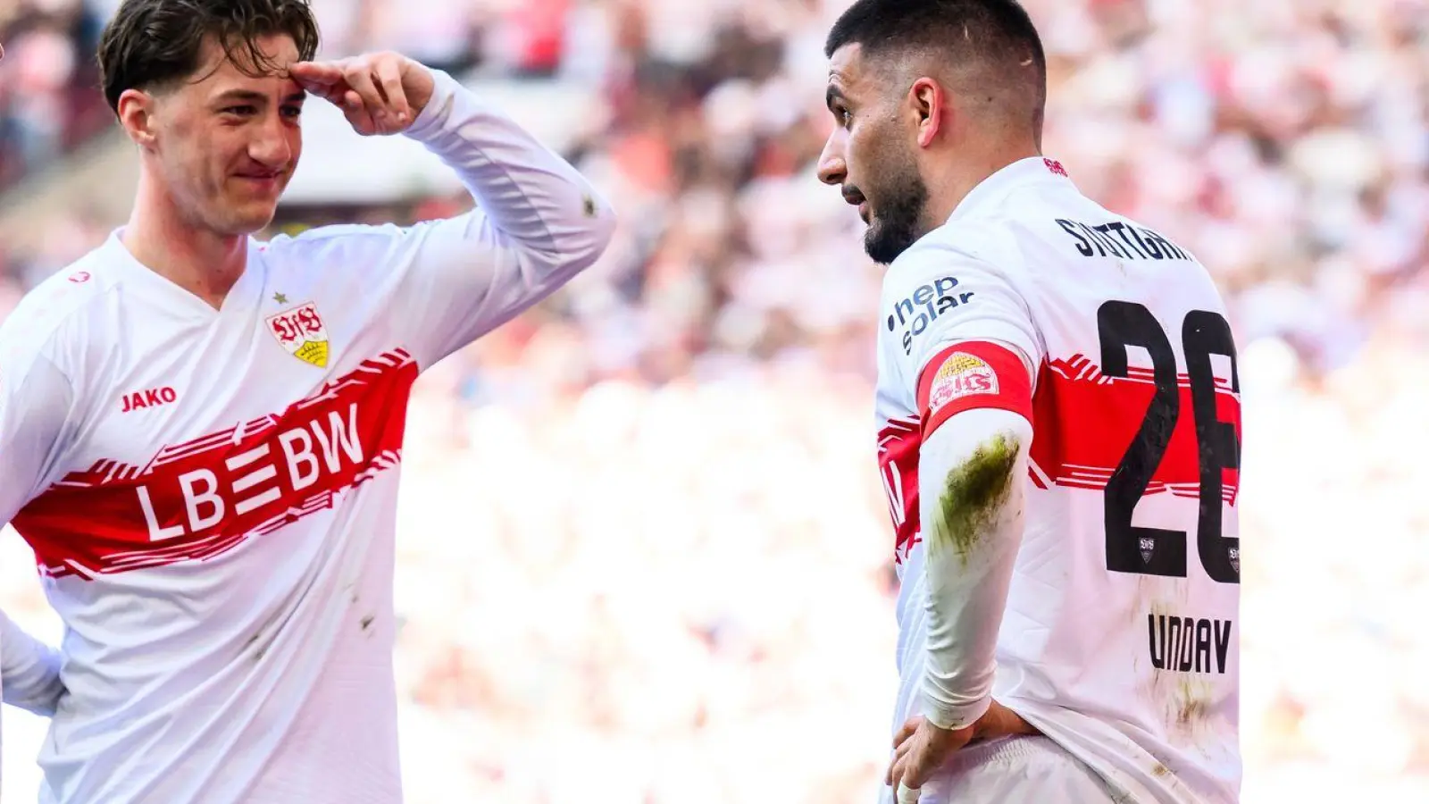 Deniz Undav (r.) zeigte im Spiel gegen Leverkusen einen besonderen Jubel. (Foto: Tom Weller/dpa)