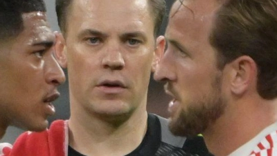 Dürfen Manuel Neuer (m) und Harry Kane (r) gegen St. Pauli durchschnaufen? (Archivbild) (Foto: Peter Kneffel/dpa)