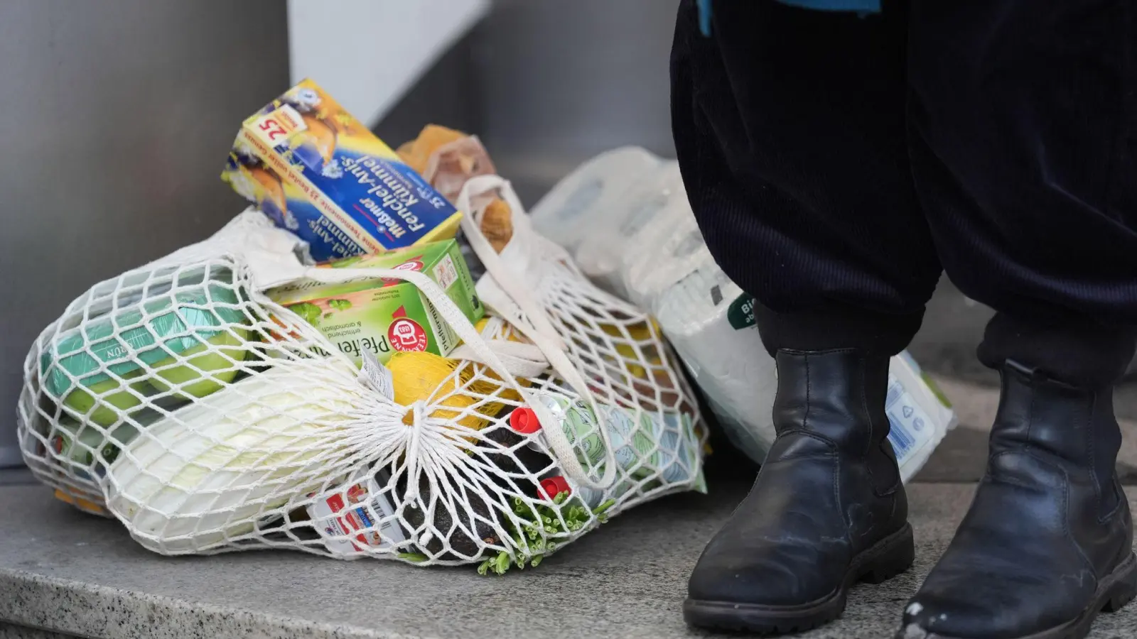 Die Lebensmittelpreise in Deutschland sind in den vergangenen Jahren teilweise stark gestiegen. (Foto: Marcus Brandt/dpa)