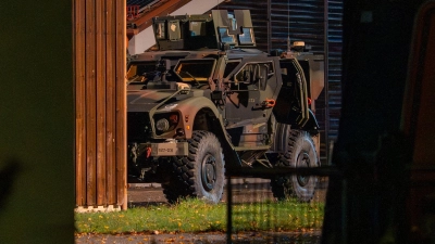 Der Vorfall ging glimpflich aus, der Soldat wurde nur leicht verletzt. (Foto: Lars H./News5/dpa)