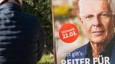 Heißt der Münchner Oberbürgermeister erneut Dieter Reiter oder doch Dominik Krause? Das entscheidet sich bei der Stichwahl am 22. März. (Archivbild) (Foto: Peter Kneffel/dpa)