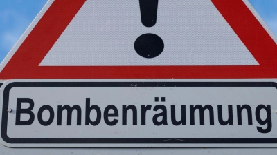 Ersten Erkenntnissen nach handelt es sich bei der Fliegerbombe um eine 250-Kilo-Bombe aus dem Zweiten Weltkrieg. (Symbolbild) (Foto: Friso Gentsch/dpa)